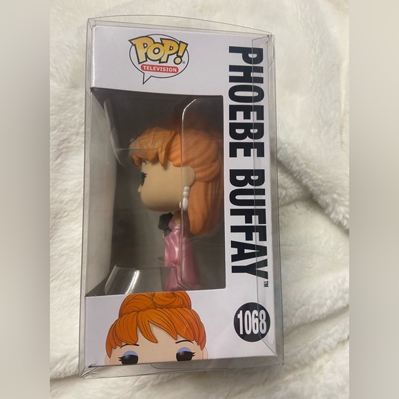 Funko Pop. Friends Phoebe Buffay 1068 - Picture 6 of 6